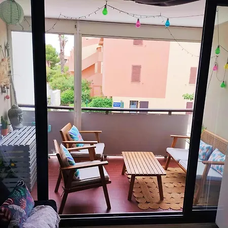 Joli Studio A Gruissan, Piscine, 200m De La Plage *